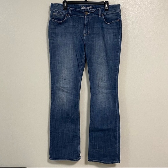Wrangler Jeans Girls Size 15 Blue Denim Stretch Boot Cut Jeans - Picture 1 of 9